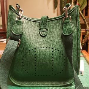 Green purse